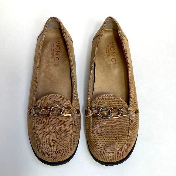 Vionic Alda Loafers - Picture 9 of 9